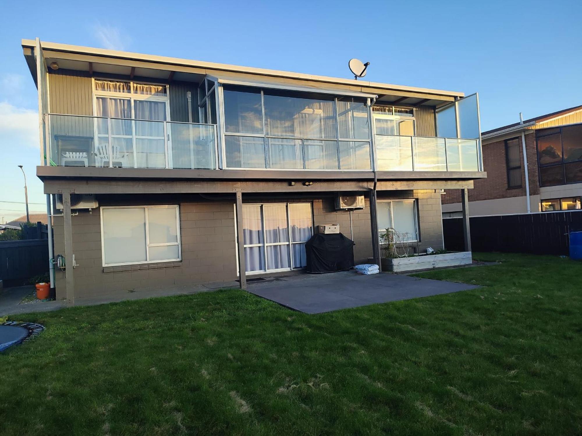 Home With Sea Views New Plymouth Exterior photo